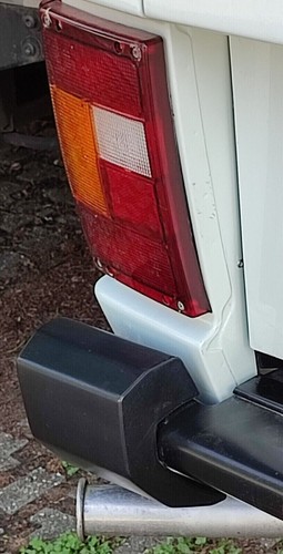 Rear bumper corner range - bumper,